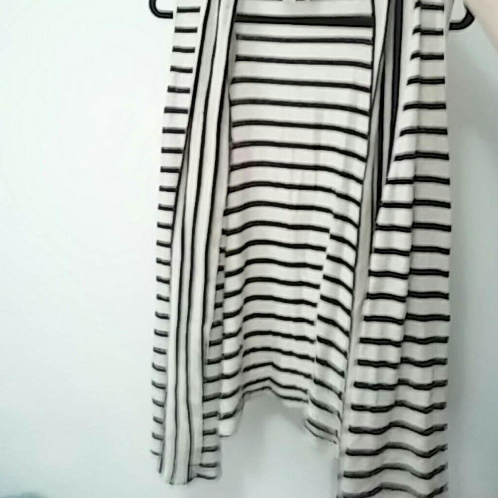 Black and White cartagen